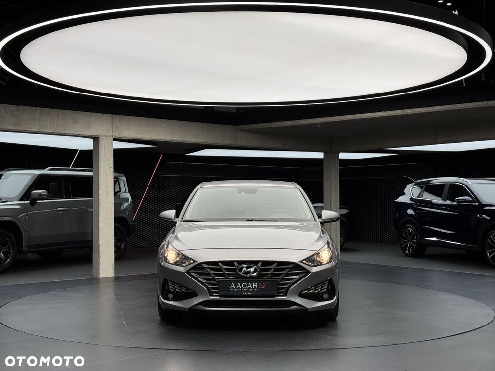 Hyundai i30 1.5 DPI Classic + - 9