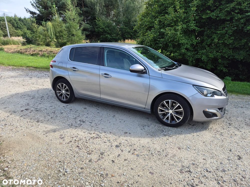 Peugeot 308 1.6 BlueHDi Allure S&S - 4