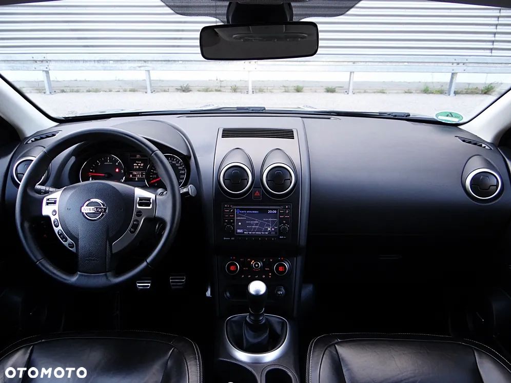 Nissan Qashqai+2 2.0 dCi DPF tekna - 25