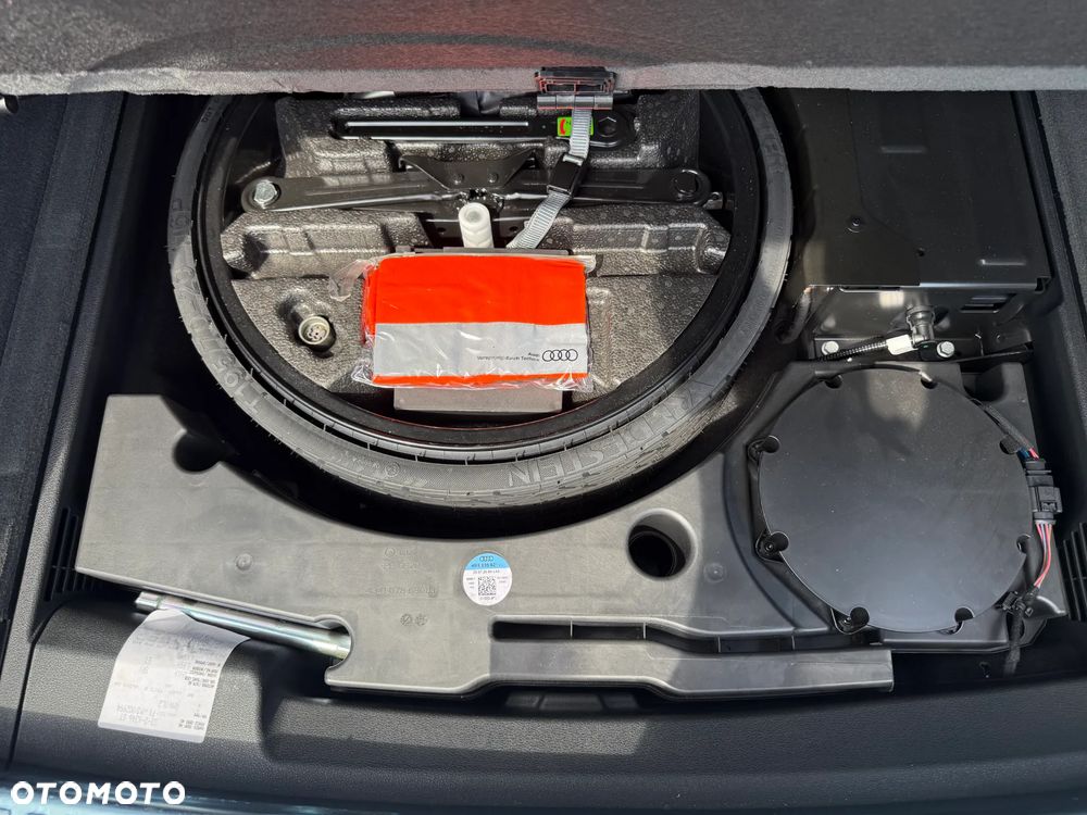 Audi Q8 50 TDI mHEV Quattro Black Edition Tiptronic - 38