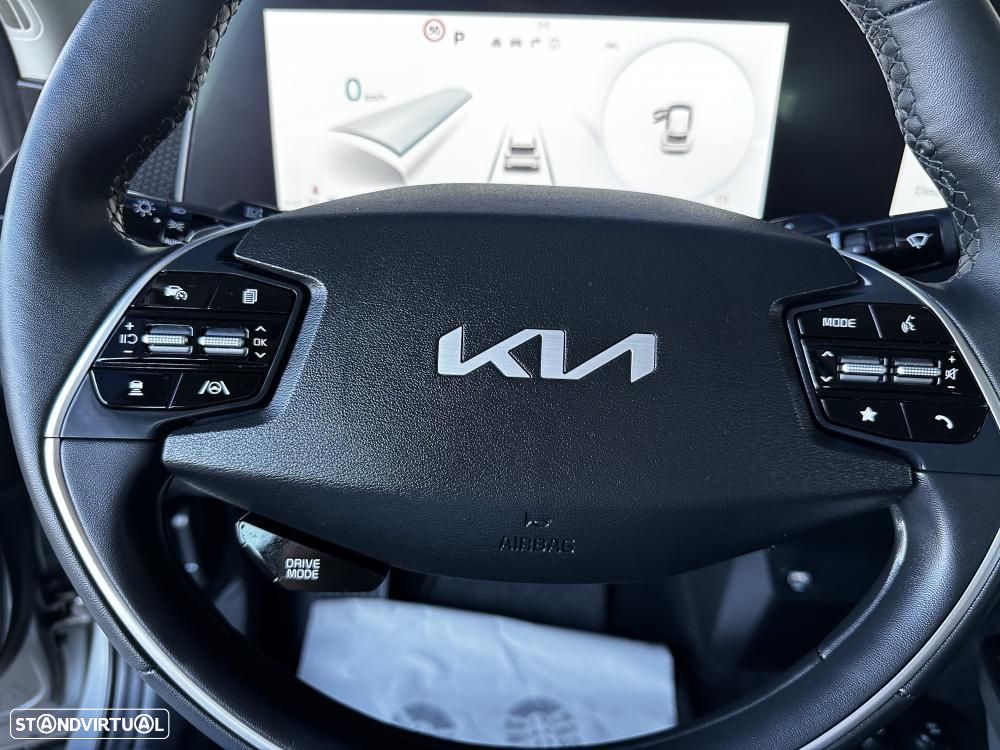 Kia EV6 84-kWh Earth - 23