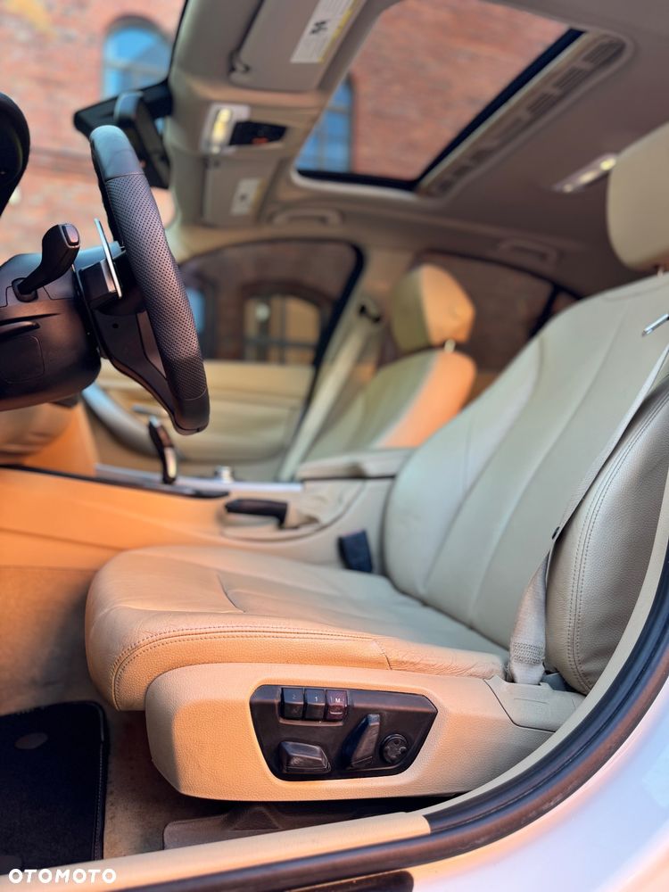 BMW Seria 3 - 35