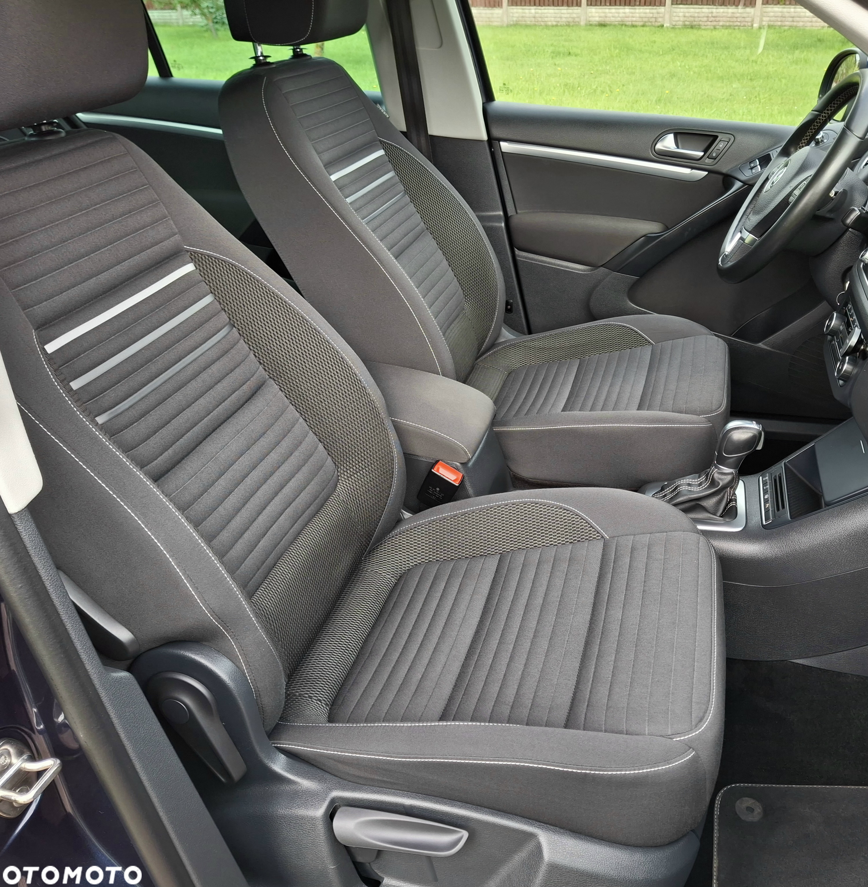 Volkswagen Tiguan 2.0 TDI DPF 4Motion BlueMotion Technology DSG Cup Track & Style - 28