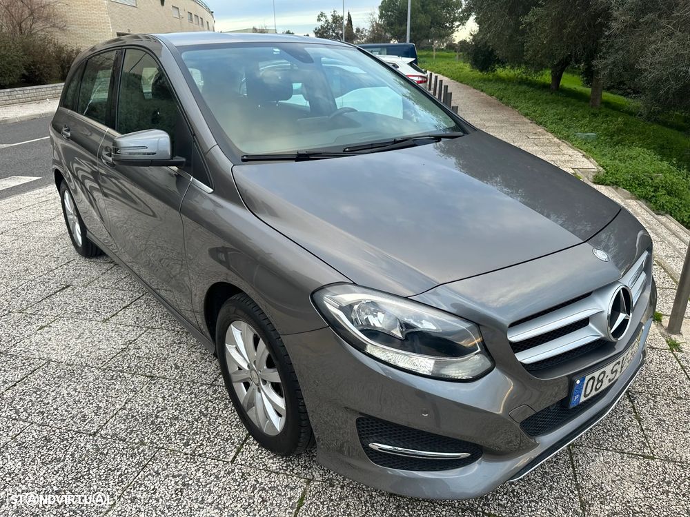 Mercedes-Benz B 180 d Urban - 15