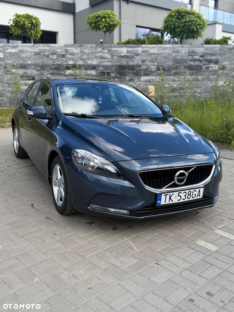 Volvo V40 D2 Inscription - 1