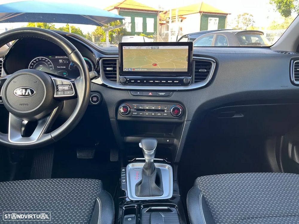Kia XCeed 1.6 GDi PHEV Drive - 12
