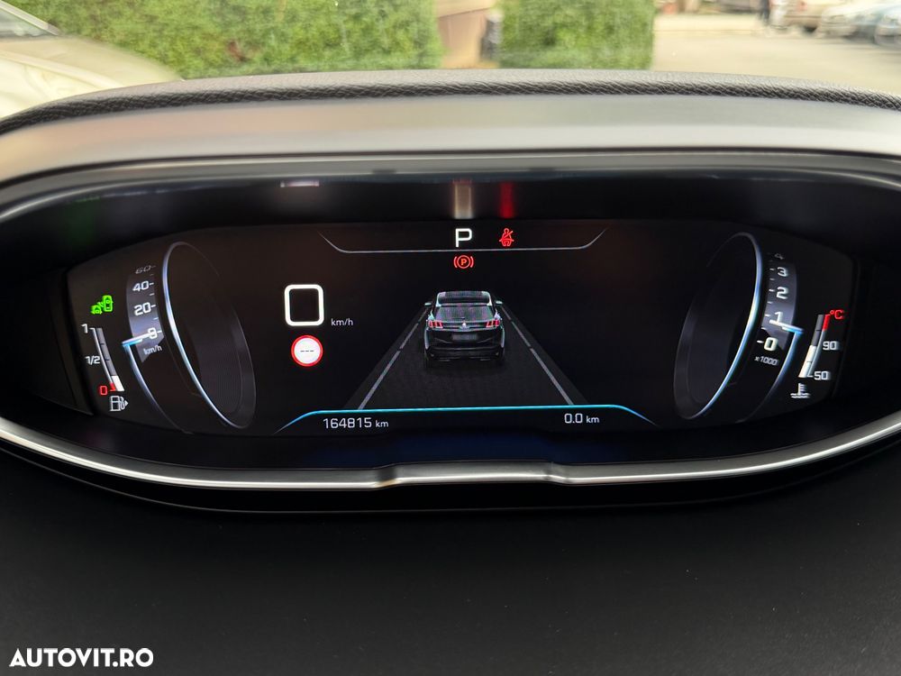 Peugeot 3008 BlueHDi 130 Stop & Start EAT8 GT Pack - 32