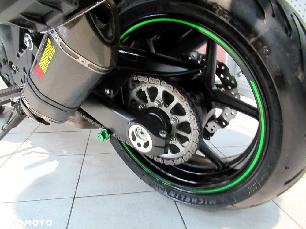 Kawasaki Ninja 1000 SX - 20