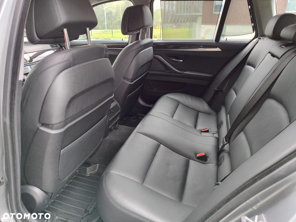 BMW Seria 5 520d xDrive Luxury Line - 15