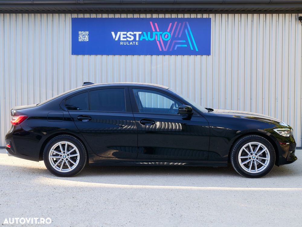 BMW Seria 3 320i xDrive AT - 11