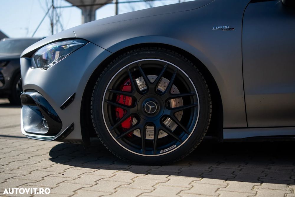 Mercedes-Benz CLA - 9