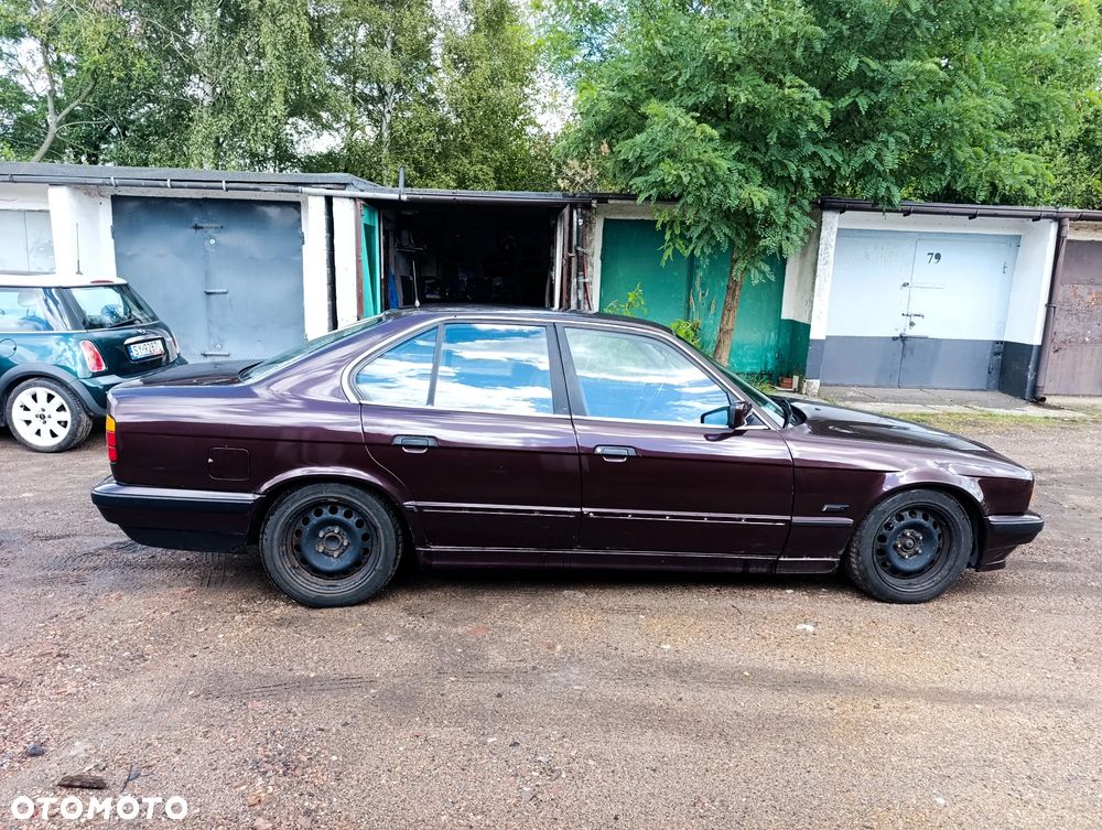 BMW Seria 5 520i - 16