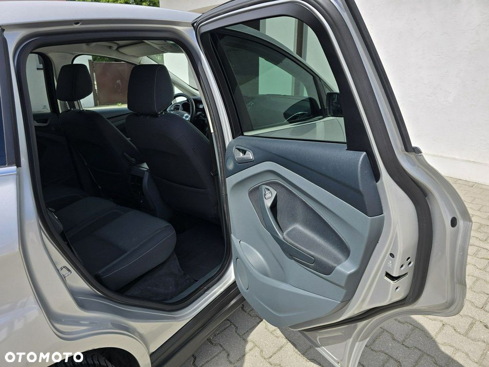 Ford C-MAX - 21