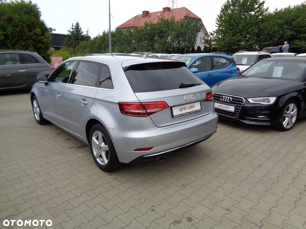 Audi A3 Sportback - 7