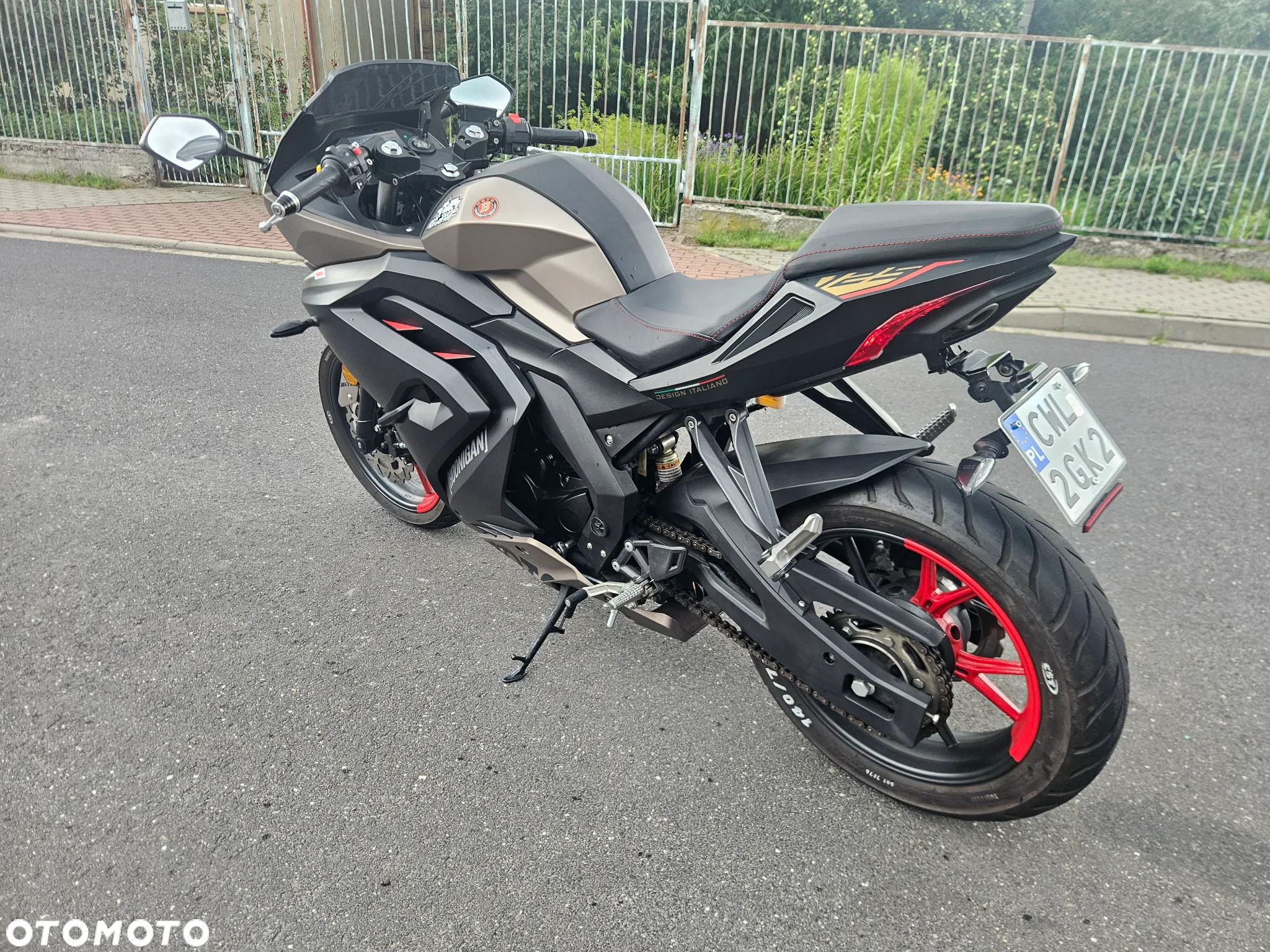 Motobi Inny - 7