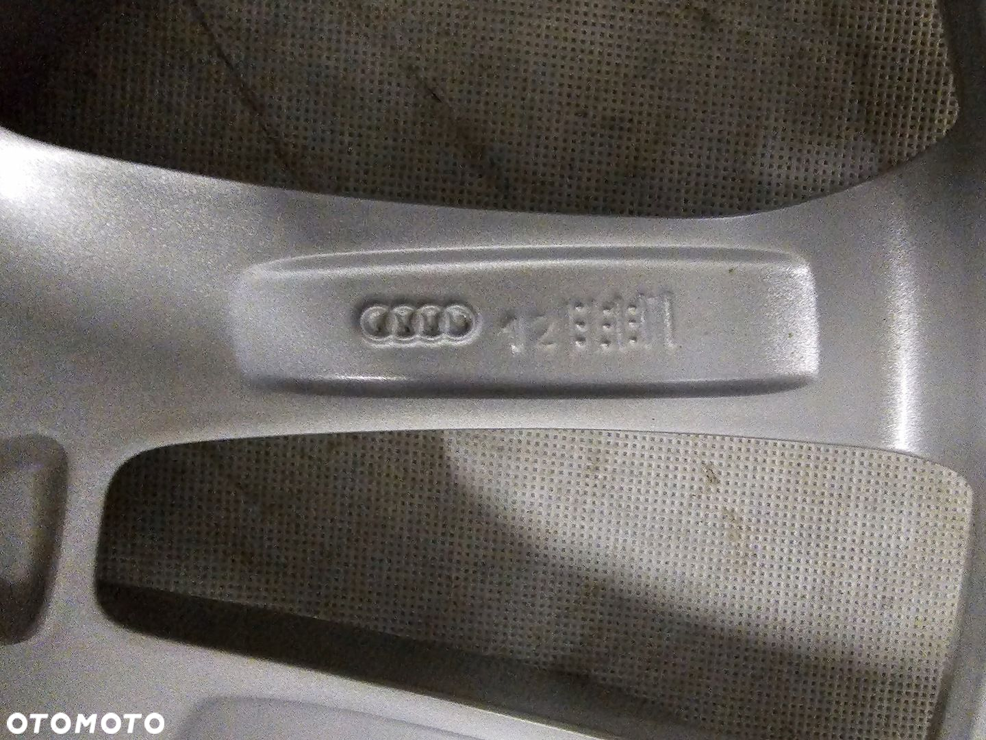 FELGA AUDI Q3 8U0601025R 7x18 ET43 - 5