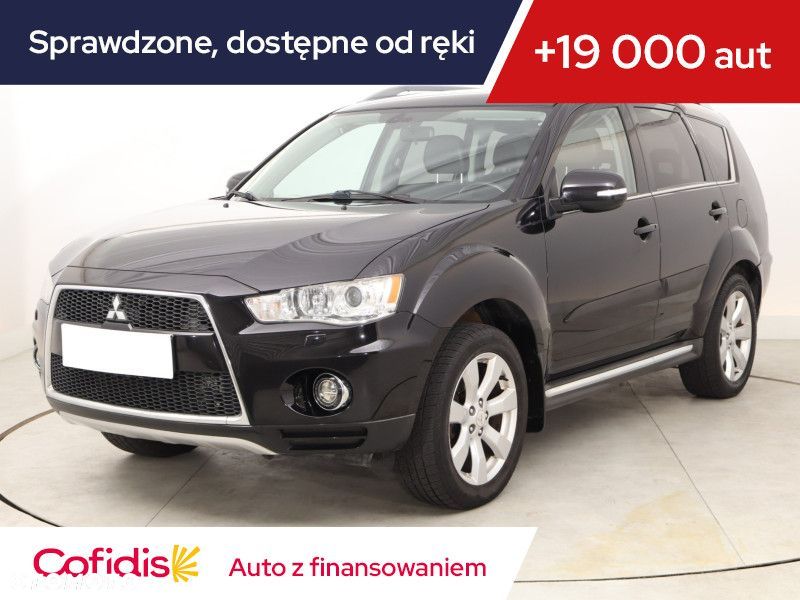 Mitsubishi Outlander - 2