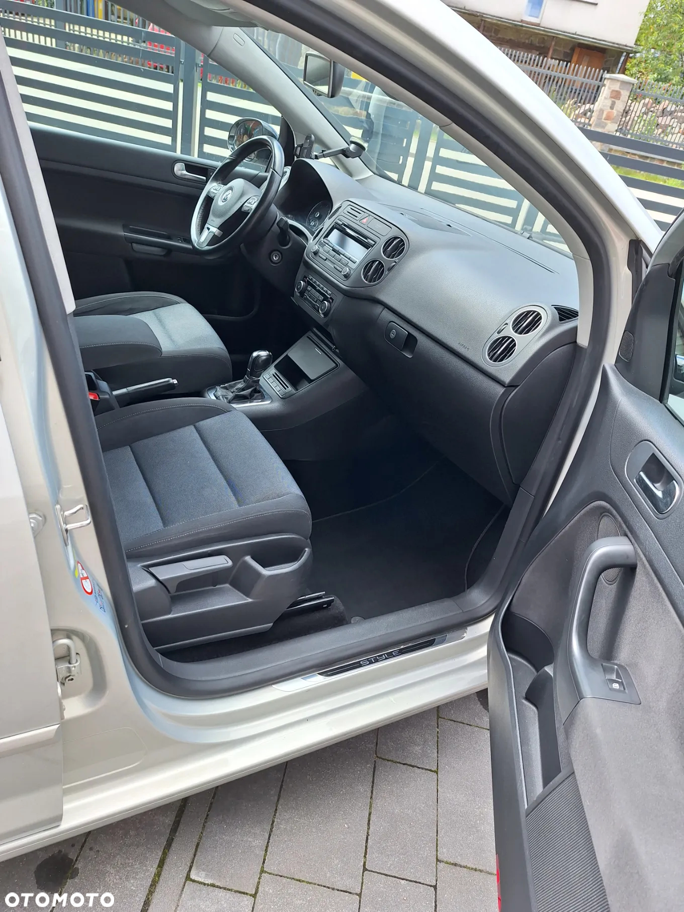 Volkswagen Golf Plus 1.6 TDI DPF DSG Style - 10