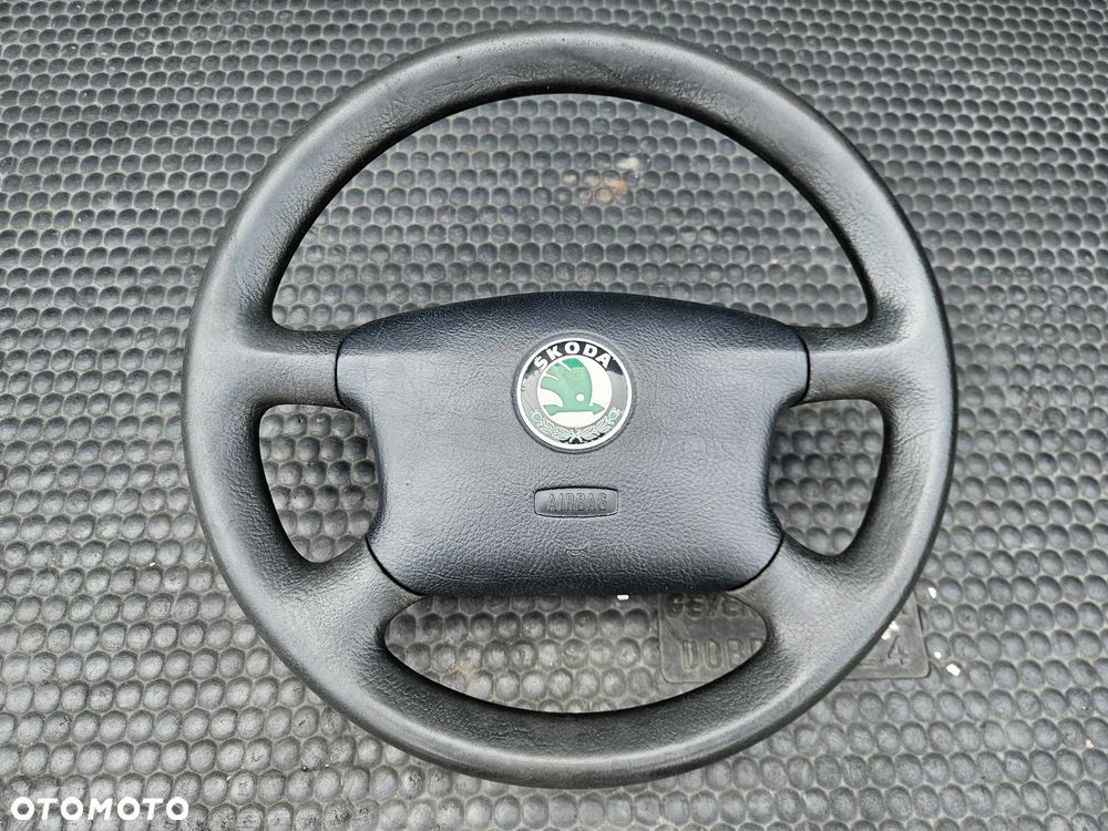 Kierownica 4 Ramienna 1J0419091AA 1U0880201A Czarna Air Bag Poduszka Skoda Octavia I 1 2001r VW Seat AUDI - 1