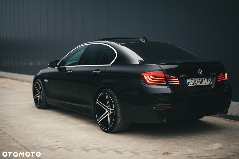 BMW Seria 5 535i xDrive Luxury Line - 3