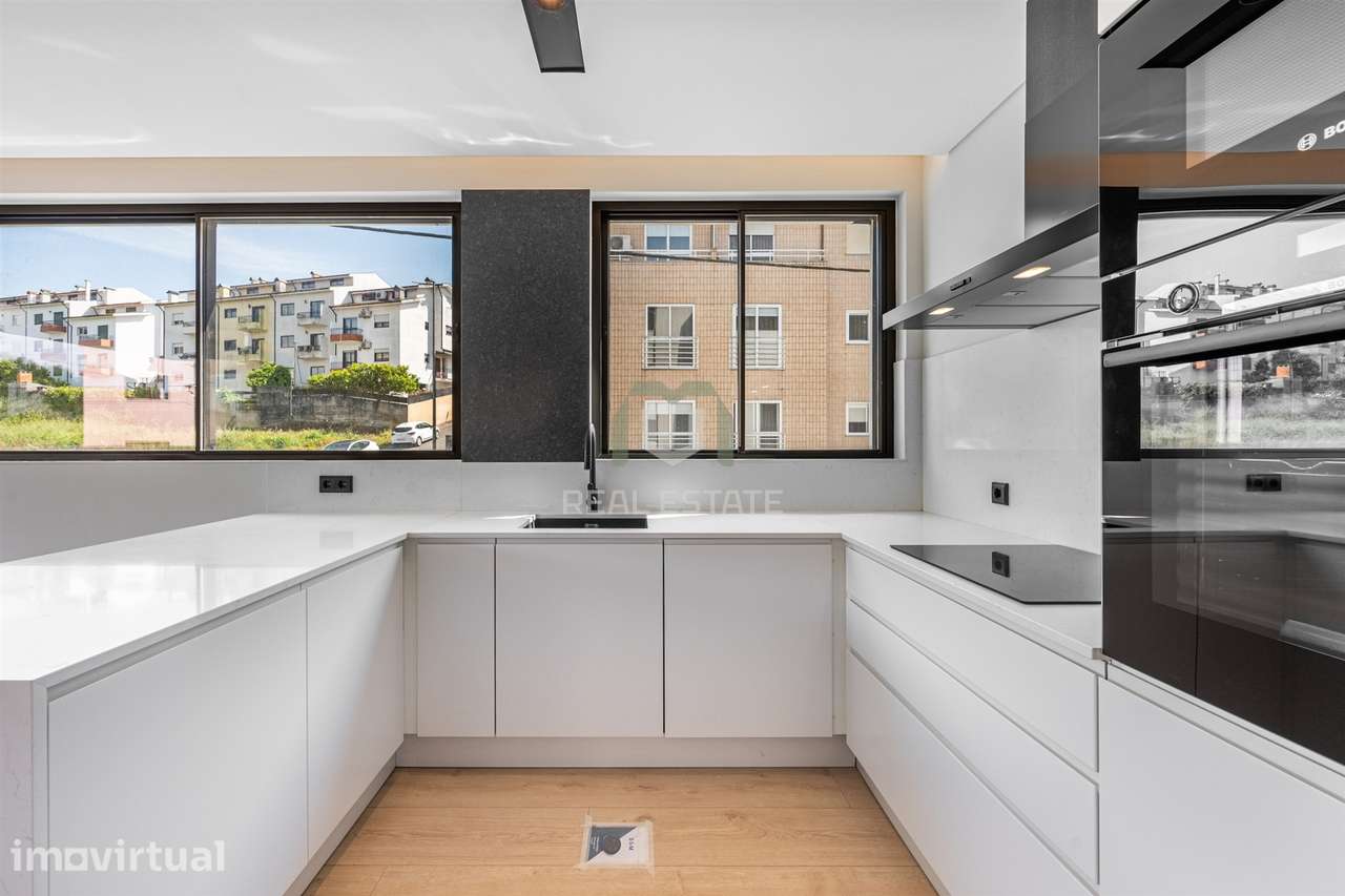 Apartamento T1 Venda em Gondomar (São Cosme), Valbom e Jovim,Gondomar - Grande imagem: 4/17