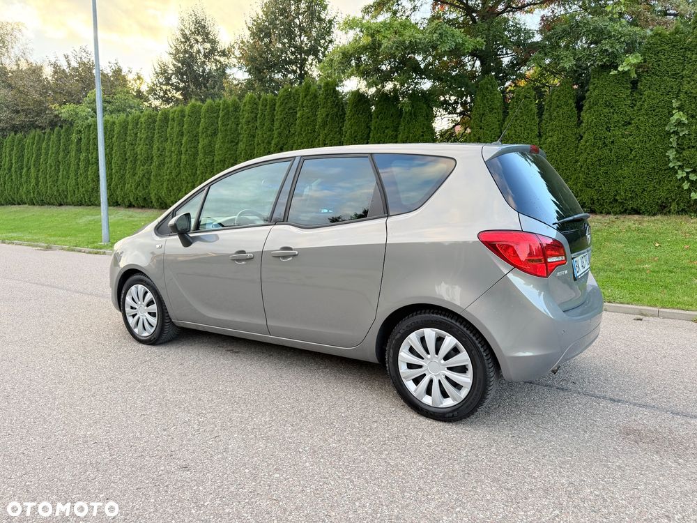 Opel Meriva - 25