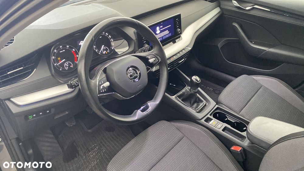 Skoda Octavia 1.5 TSI ACT Ambition - 10
