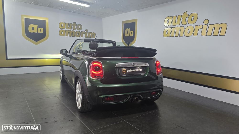 MINI Cabrio Cooper S Sidewalk - 18