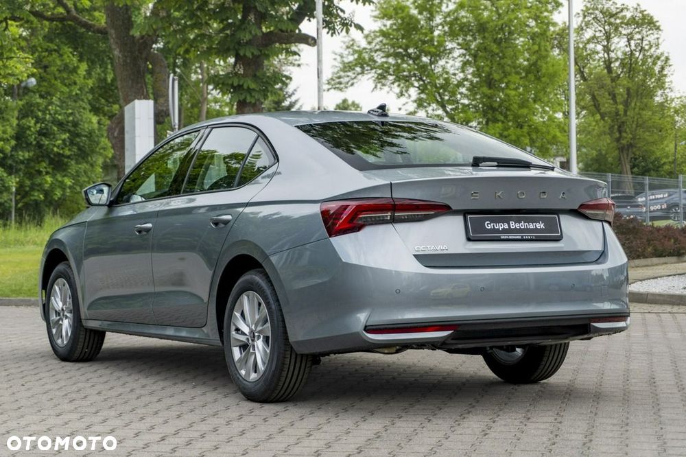 Skoda Octavia - 10