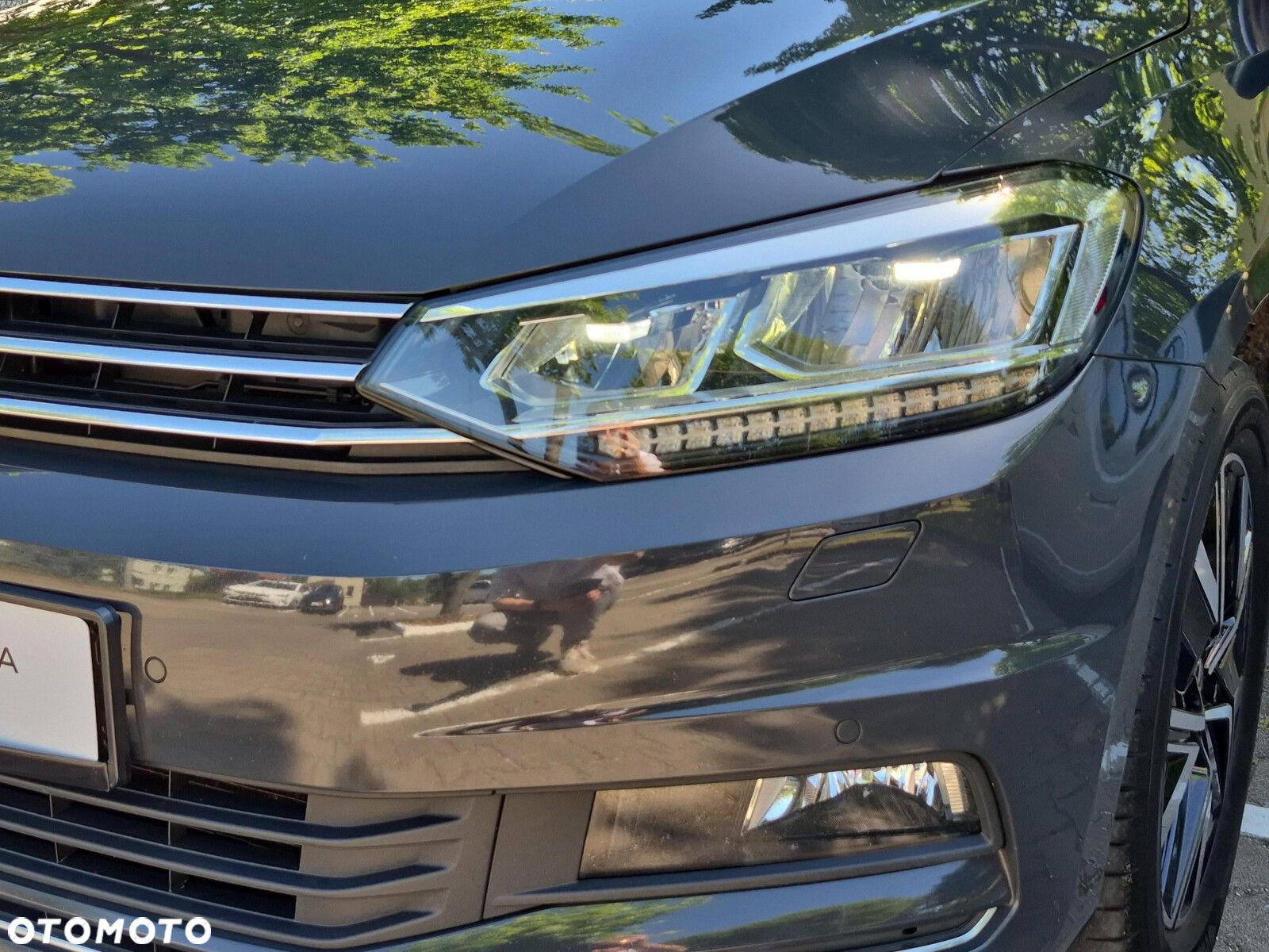 Volkswagen Touran 2.0 TDI BMT Highline DSG - 9