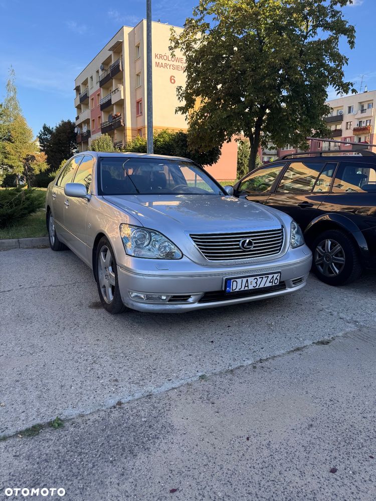 Lexus LS 430 - 23