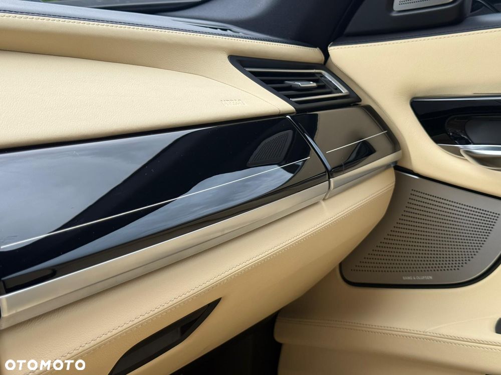 BMW Seria 7 730d xDrive Edition Exclusive - 6