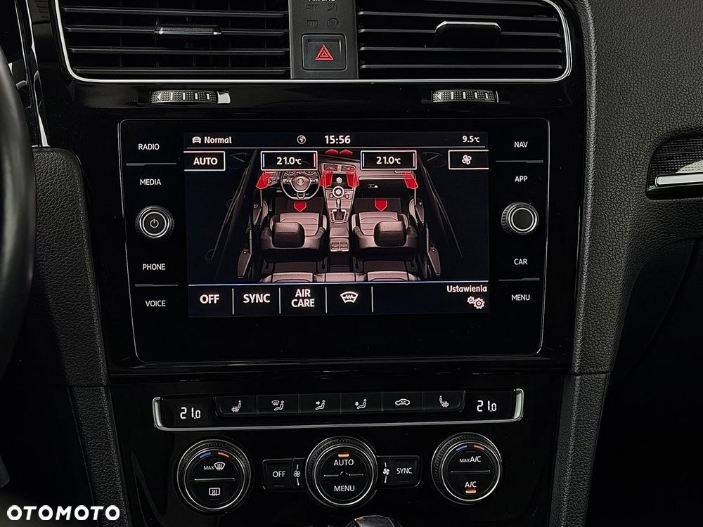 Volkswagen Golf 1.5 TSI BMT Evo Highline DSG - 32