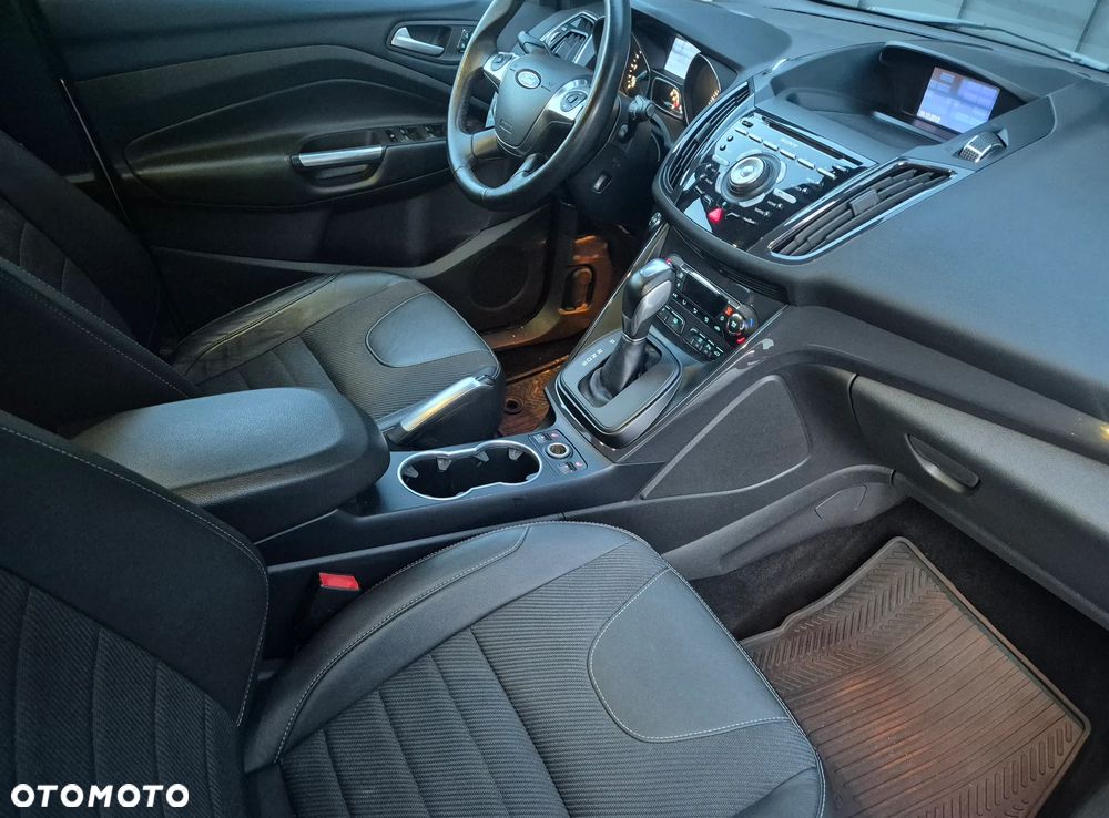 Ford Kuga 2.0 TDCi 4WD Titanium Plus - 14