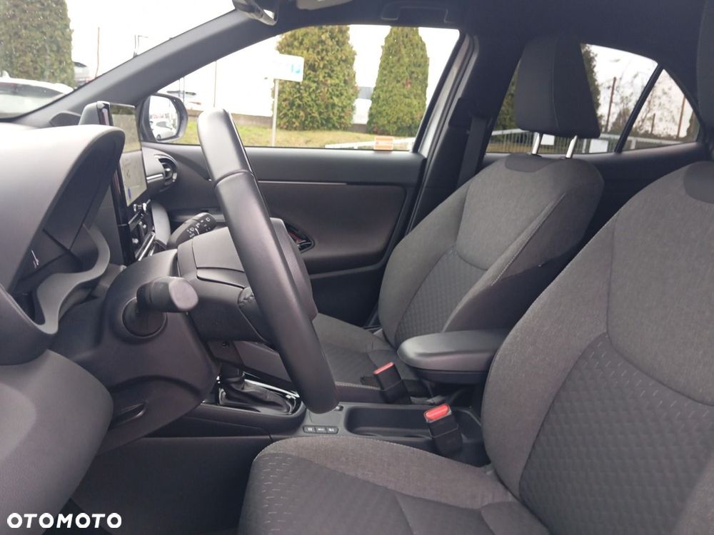 Toyota Yaris Cross Hybrid 1.5 Style - 18