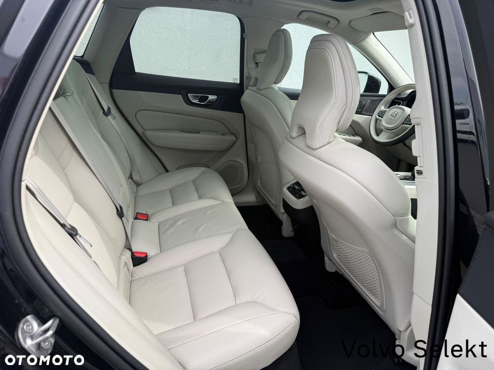 Volvo XC 60 - 40