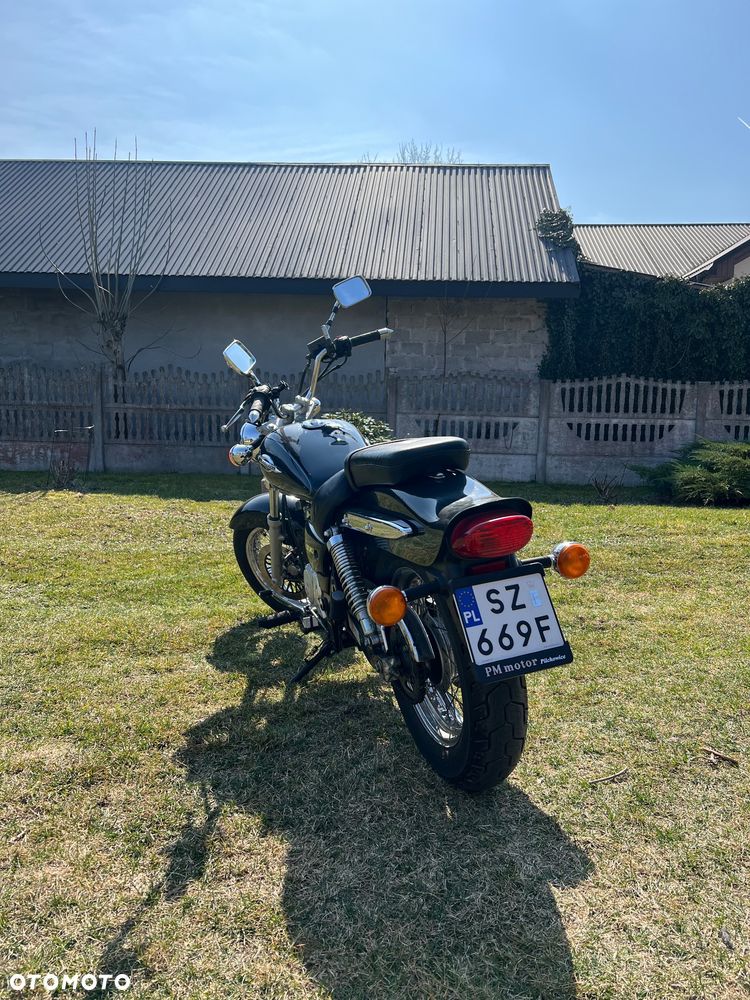 Suzuki Marauder - 2