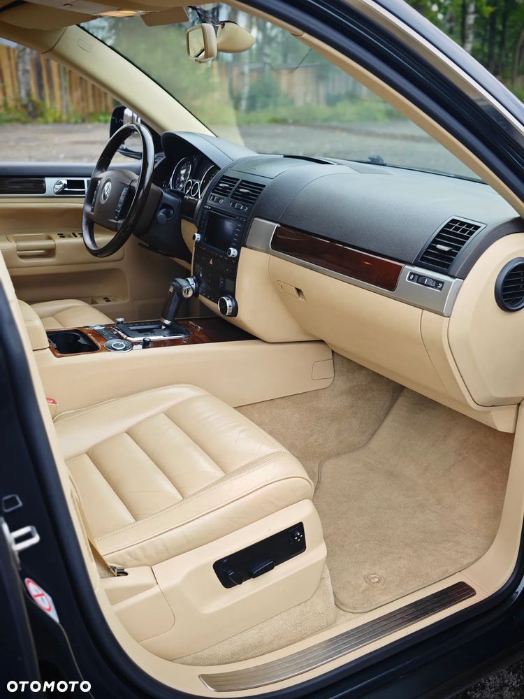 Volkswagen Touareg 4.2 V8 Tiptr - 13