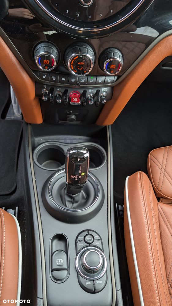 MINI John Cooper Works ALL4 sport - 13