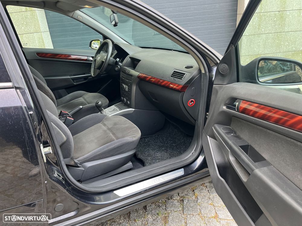 Opel Astra 1.7 CDTI Cosmo M5 - 11