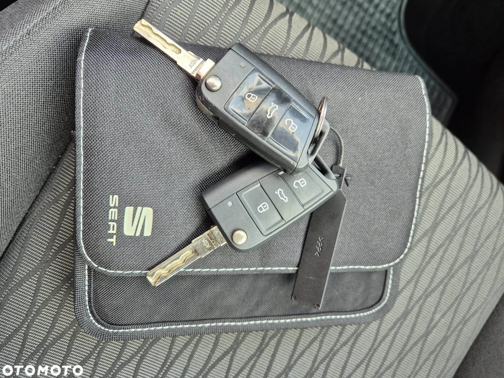 Seat Leon 1.2 TSI Ecomotive Reference - 12