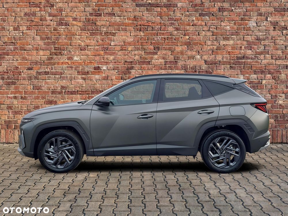 Hyundai Tucson 1.6 T-GDi HEV Smart Black 4WD - 7