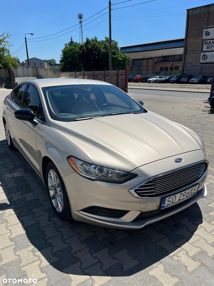 Ford Fusion - 3