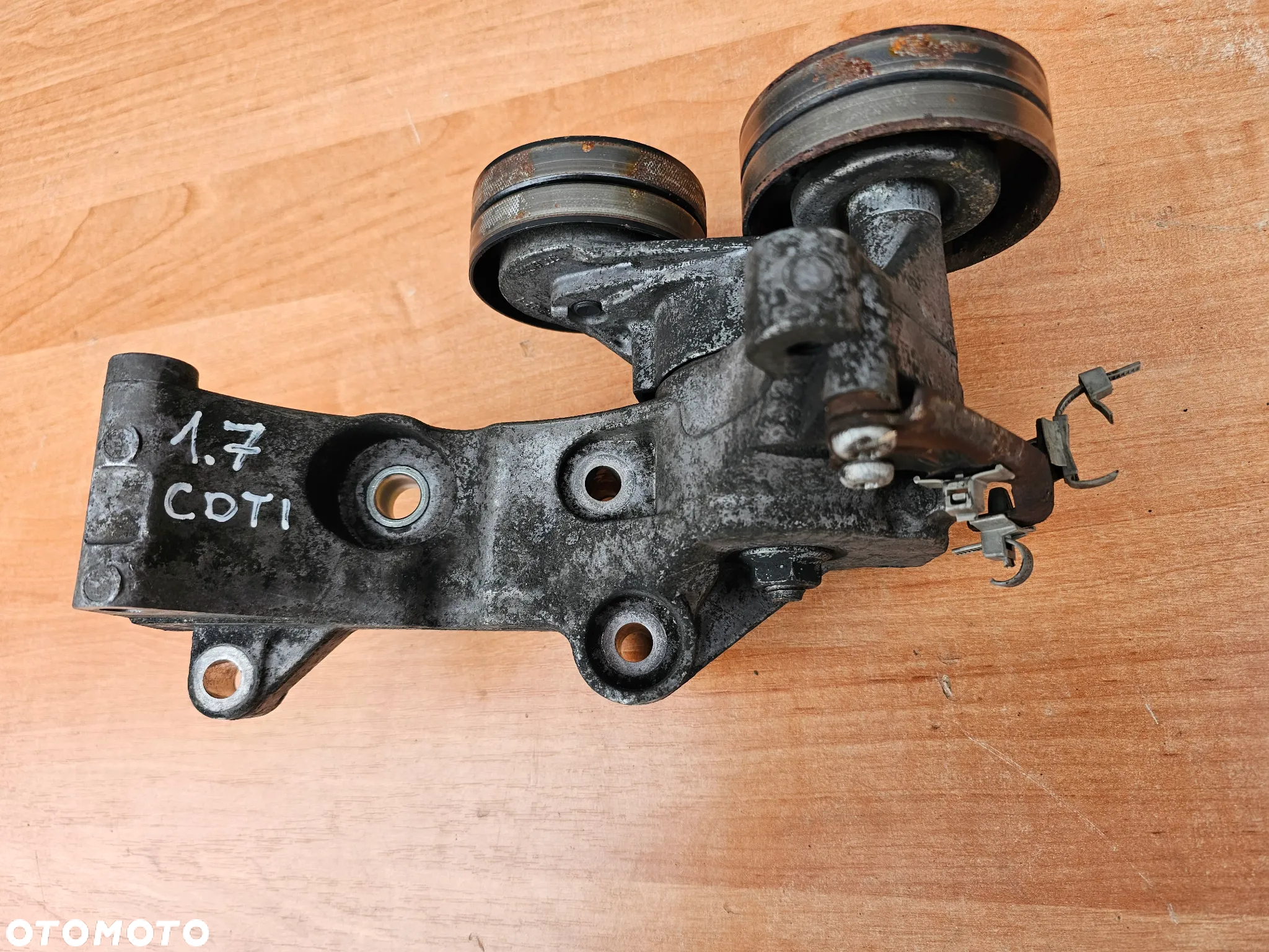ŁAPA WSPORNIK ALTERNATORA NAPINACZ PASKA OPEL MERIVA A 1.7 CDTI 897364343 - 5