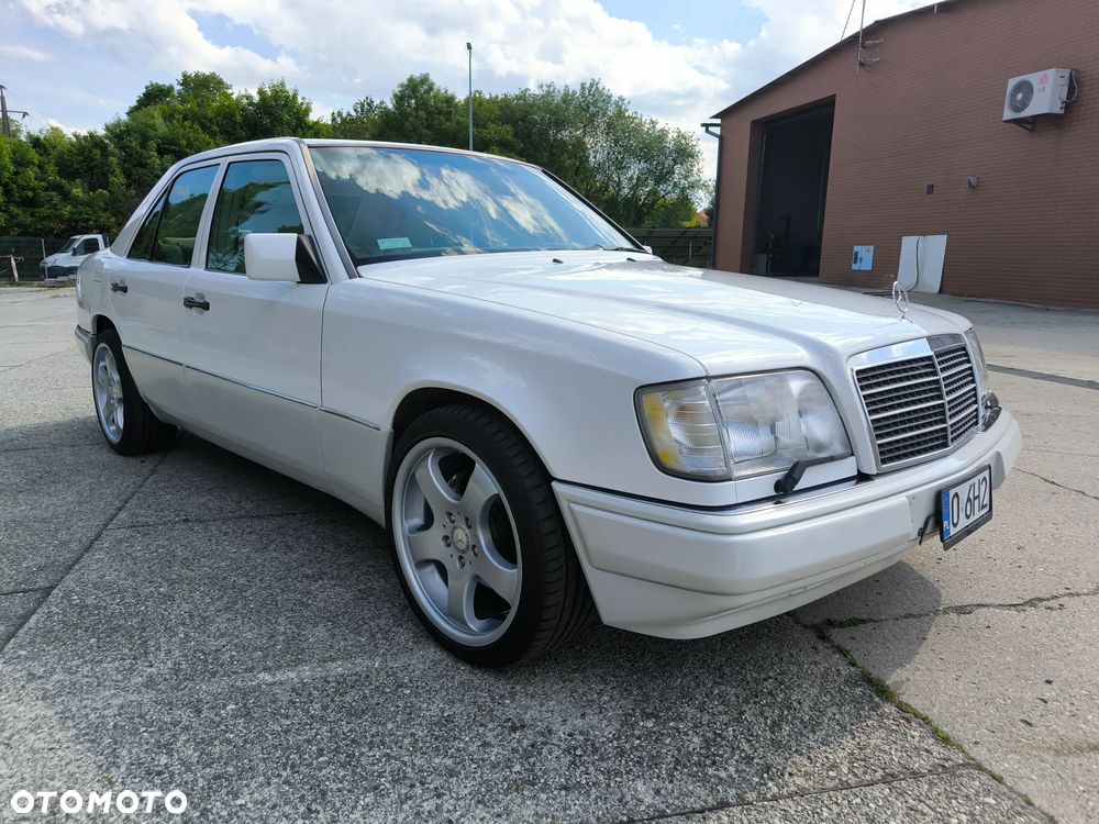 Mercedes-Benz Klasa E 420 - 3