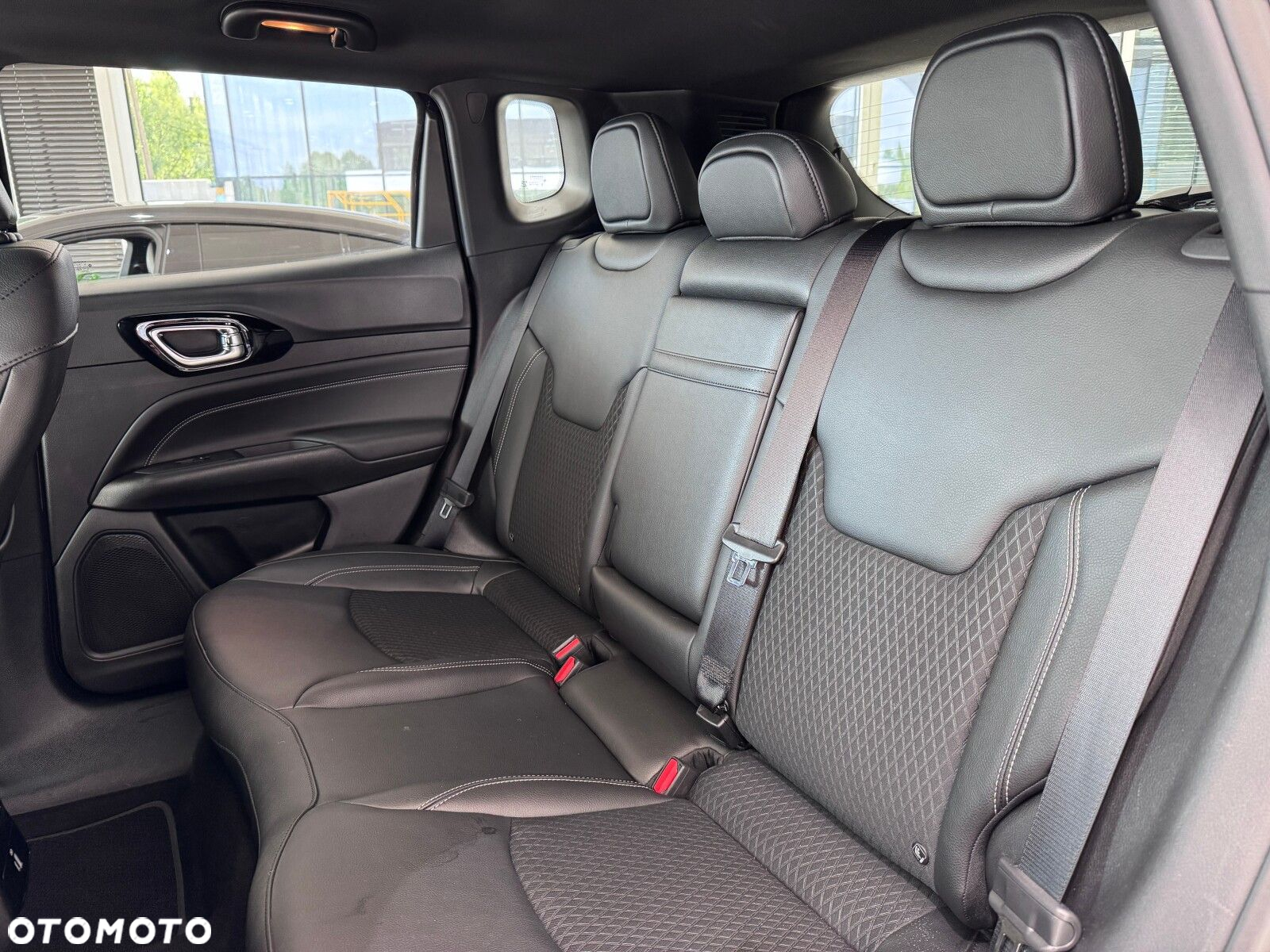 Jeep Compass 1.3 TMair 80th Anniversary FWD S&S DDCT - 13