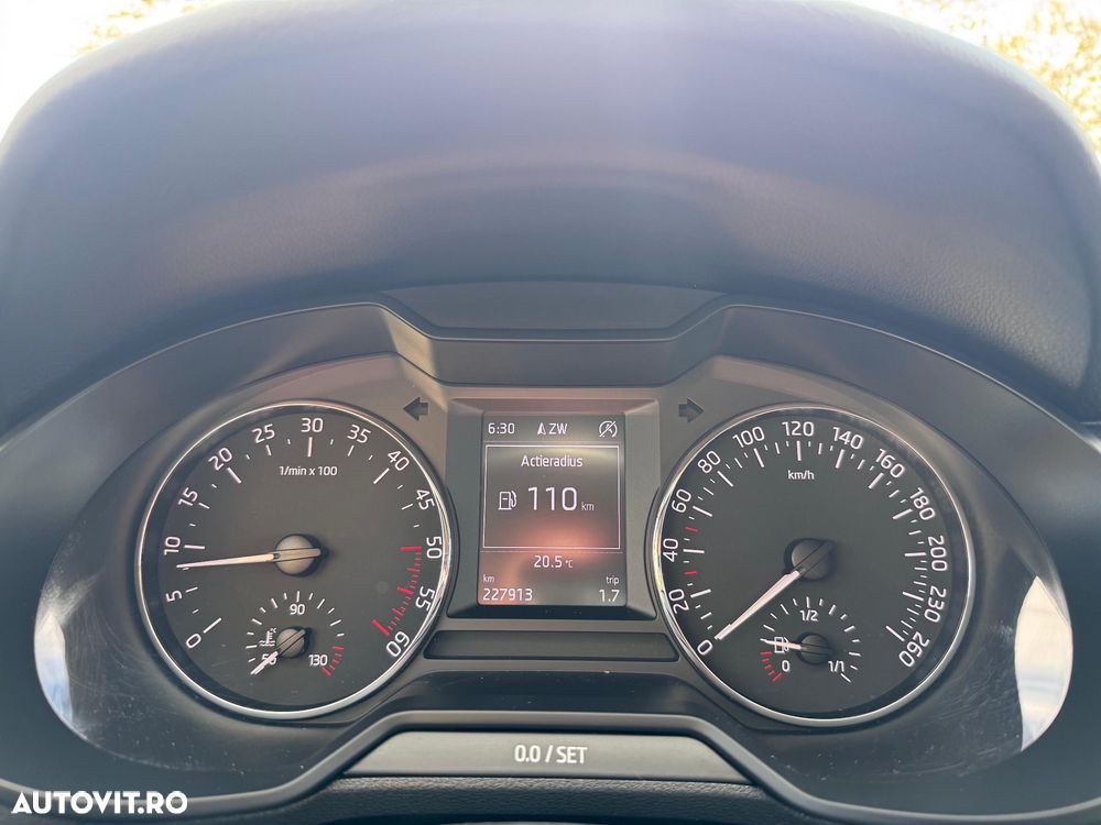 Skoda Octavia 1.6 TDI ELEGANCE - 21