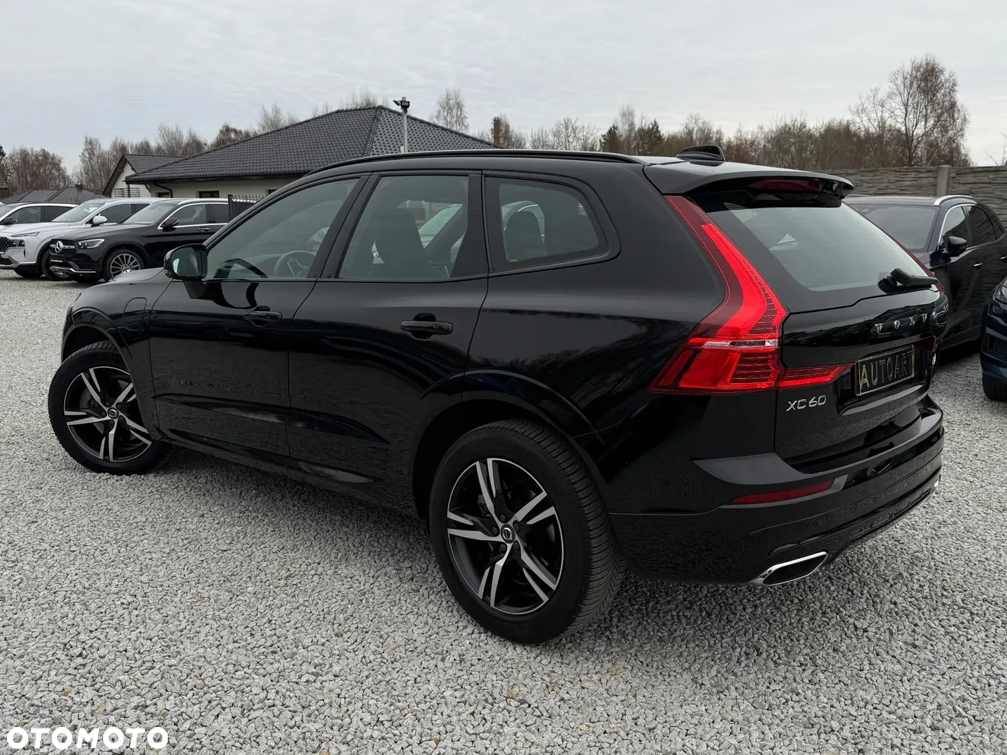 Volvo XC 60 T8 Plug-In Hybrid AWD R-Design - 10