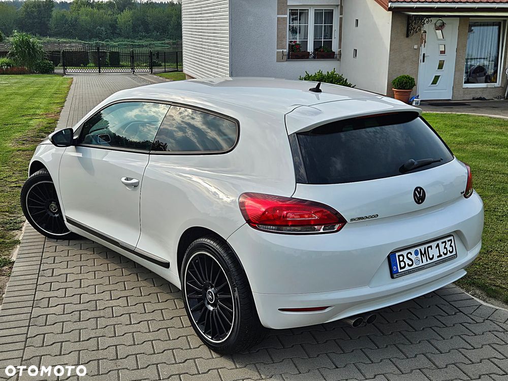 Volkswagen Scirocco 1.4 TSI DSG - 21