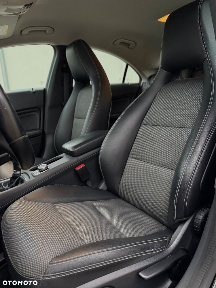 Mercedes-Benz CLA - 15